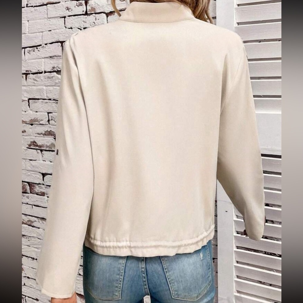 Flap Pocket Roll Tab Sleeve Drawstring Hem Zip Up Jacket cream - Picture 2 of 2